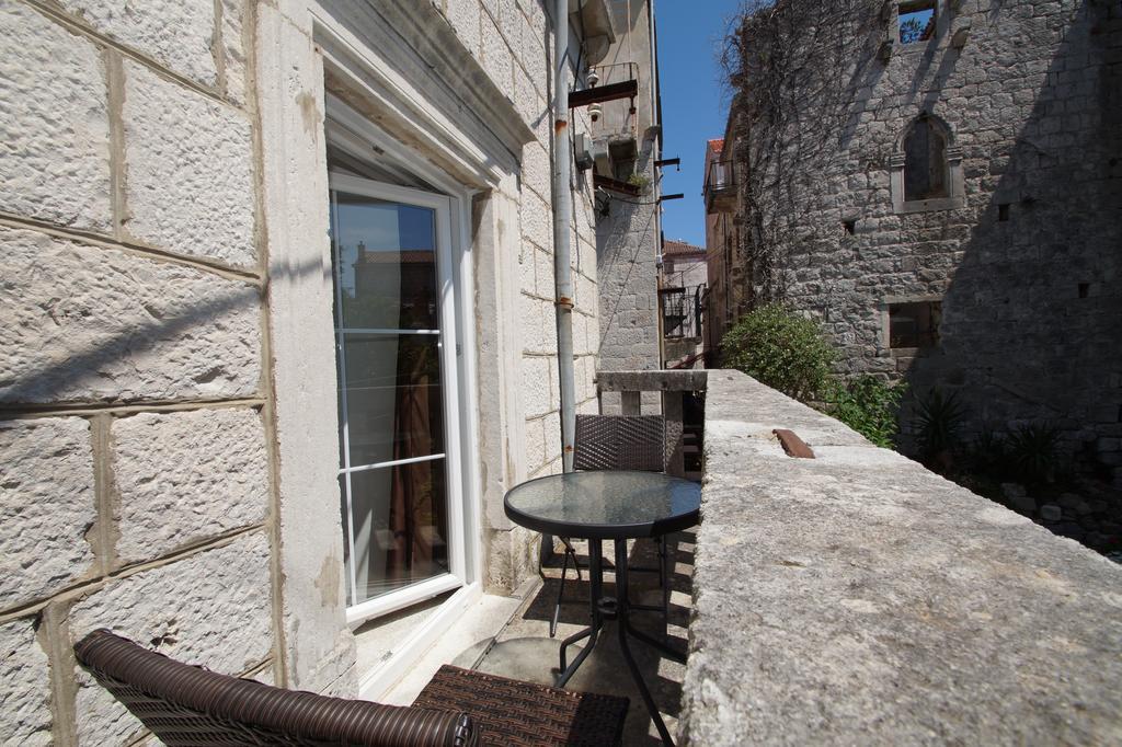 White House Apartments Korcula Town Exterior photo