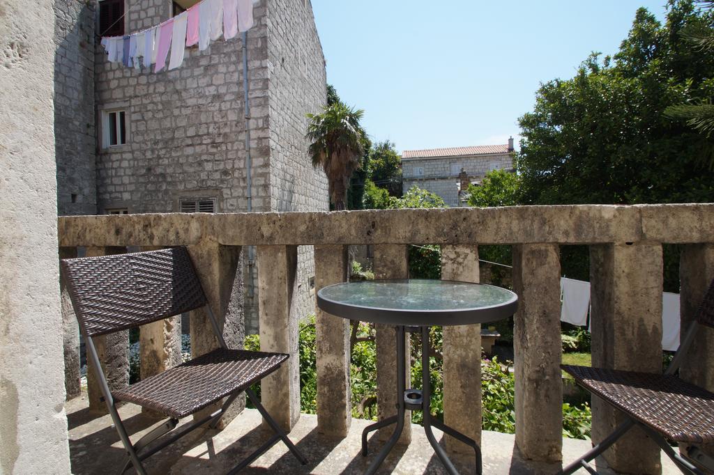 White House Apartments Korcula Town Exterior photo